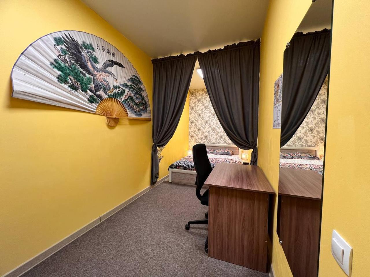 Рой Hostel อัลมาตี ภายนอก รูปภาพ