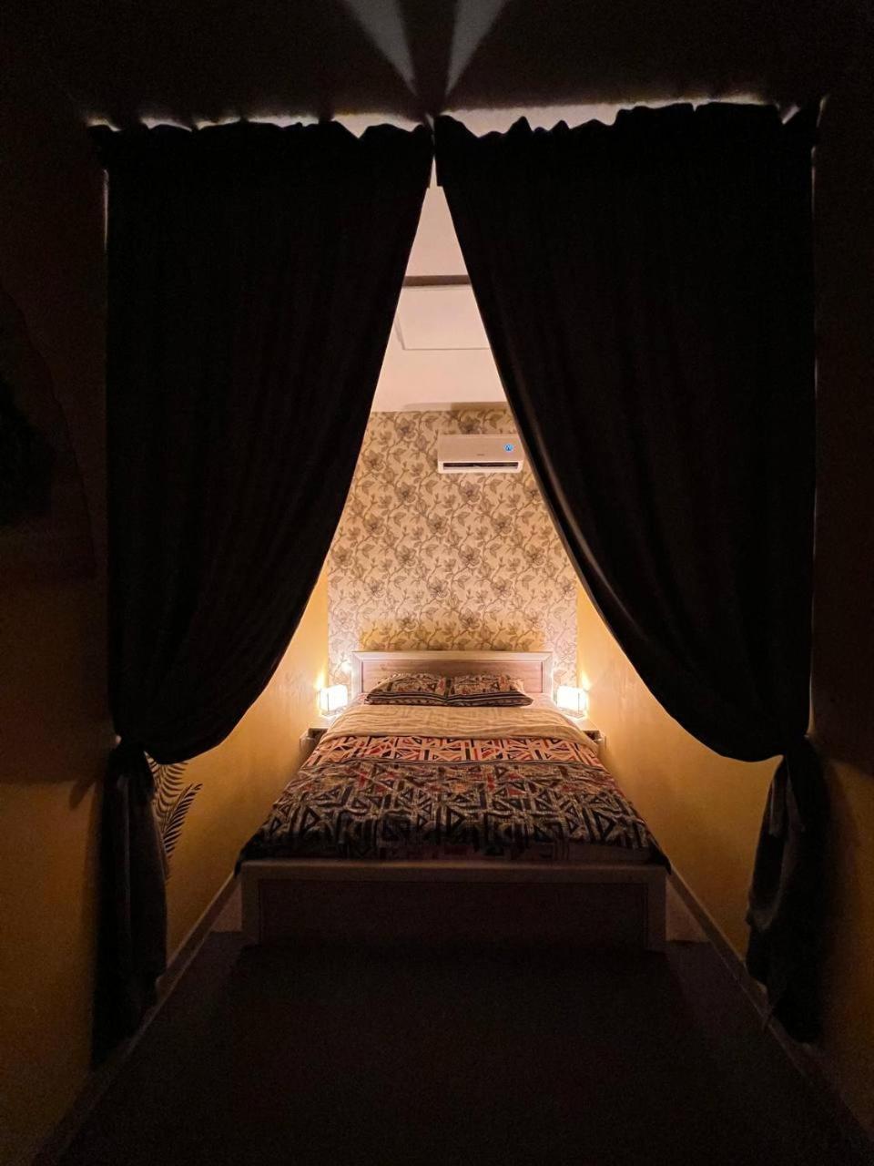 Рой Hostel อัลมาตี ภายนอก รูปภาพ
