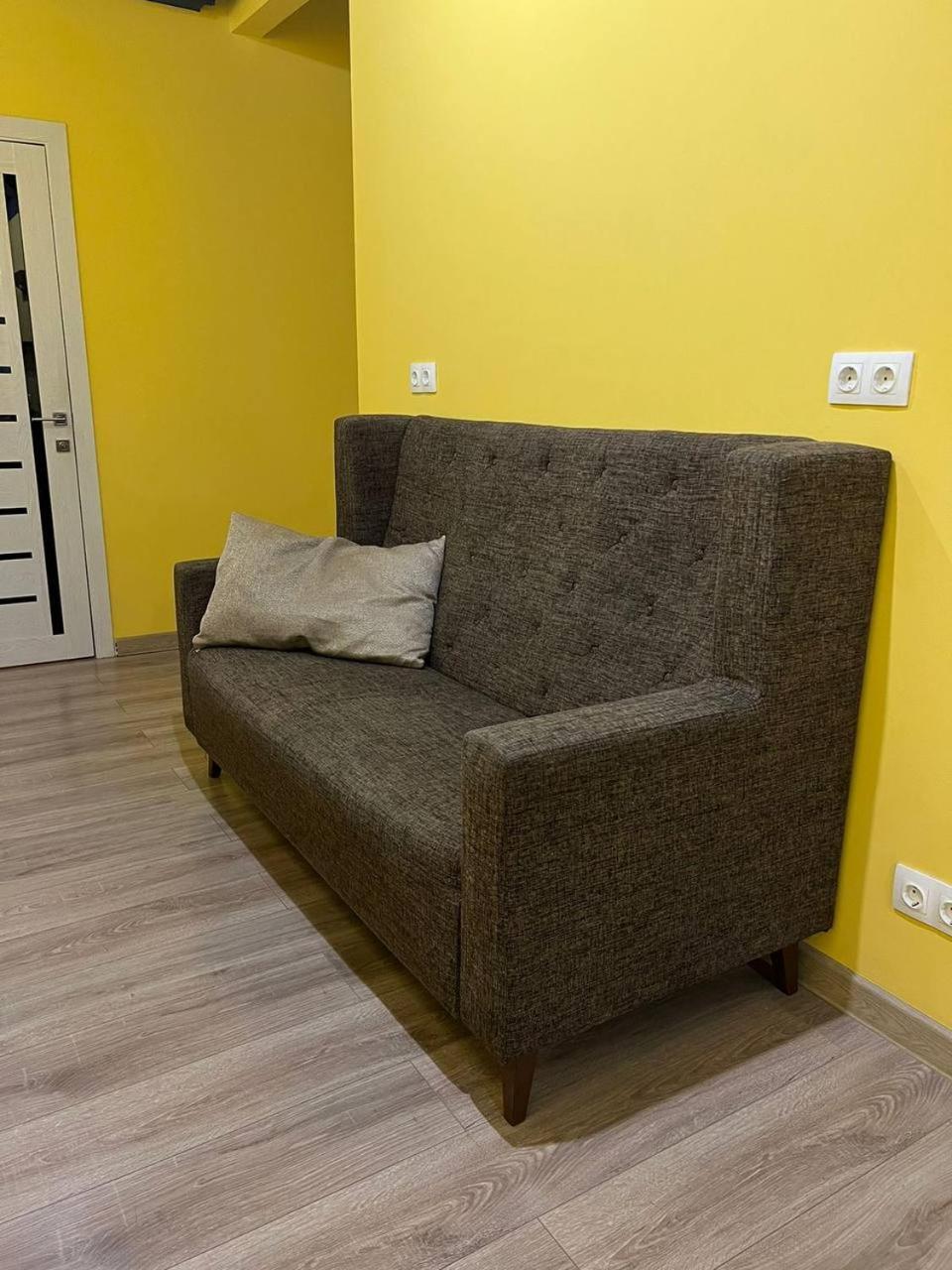 Рой Hostel อัลมาตี ภายนอก รูปภาพ
